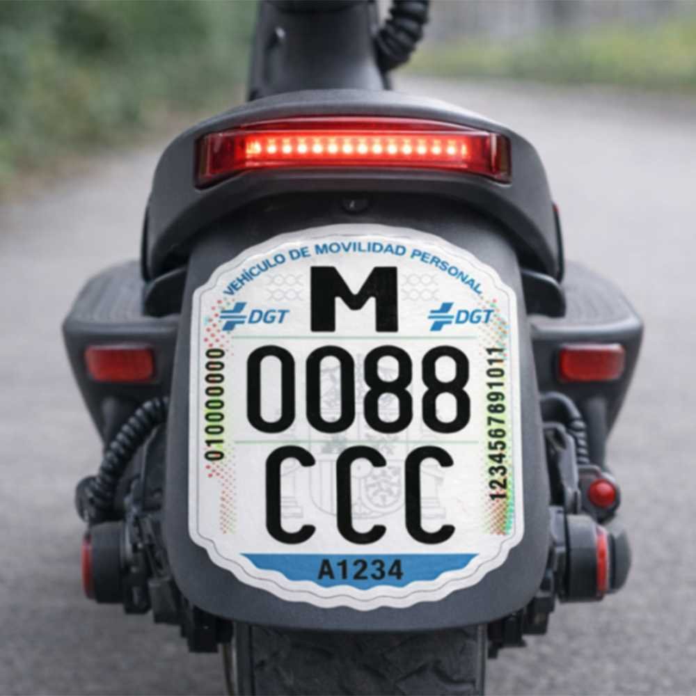 Matrícula patienete eléctrico DGT